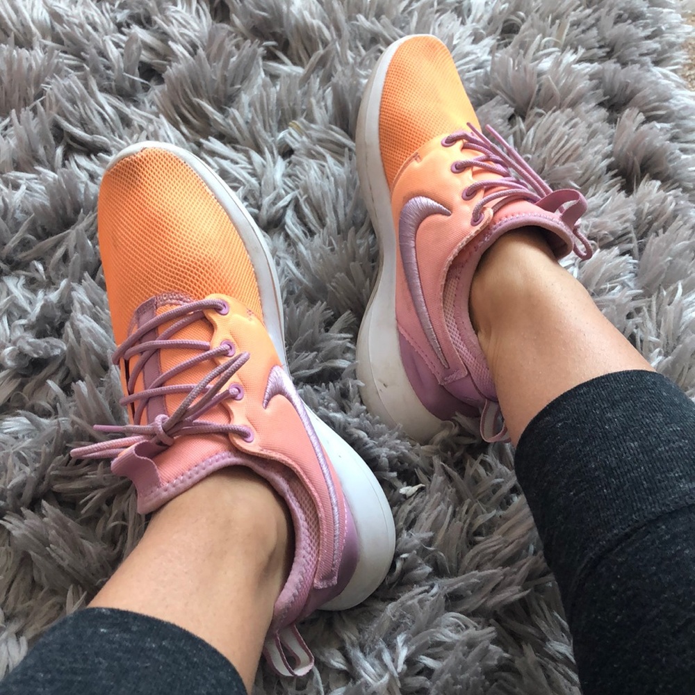 Nike Roshe shoes size 7